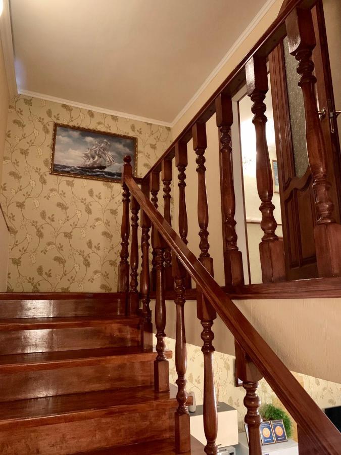 Apartment On Zhukovskogo オデッサ エクステリア 写真
